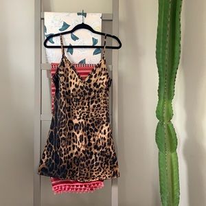 Leopard mini dress